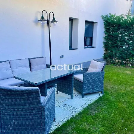 Apartamento Avinguda Madrid 27 Bajos B *