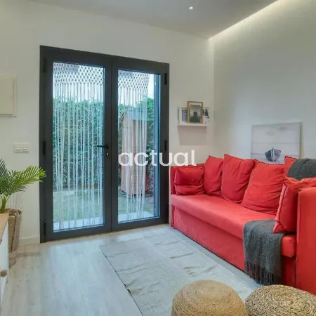 Апартаменты Avinguda Madrid 27 Bajos B